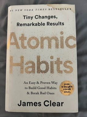 Atomic Habits by James Clear - White & Gold Hardcover